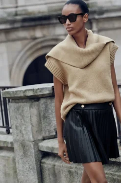 Online FALDA CORTA TABLAS EFECTO PIEL Mujer Faldas / Shorts