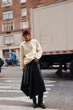 Online FALDA MIDI ASIMÉTRICA EFECTO PIEL ZW COLLECTION Mujer Faldas / Shorts