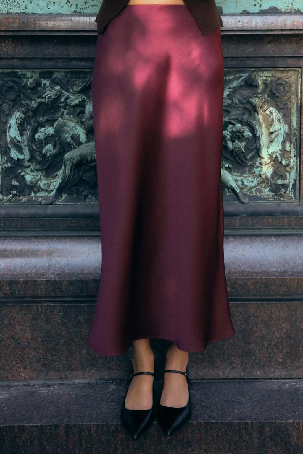 Hot FALDA MIDI SATINADA Mujer Faldas / Shorts