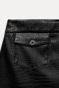 New FALDA MINI EFECTO PIEL Mujer Faldas / Shorts