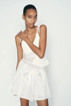 Discount FALDA PANTALÓN BORDADOS ENGOMADOS Mujer Faldas / Shorts