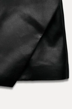 New FALDA PANTALÓN EFECTO PIEL ASIMÉTRICA Mujer Faldas / Shorts