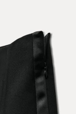 Outlet FALDA PANTALÓN SMOKING BANDA LATERAL Mujer Faldas / Shorts