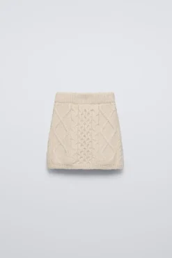 Niños ZARA 6 - 14 Años·Punto|6 - 14 Años·Faldas / Bermudas<FALDA PUNTO OCHOS