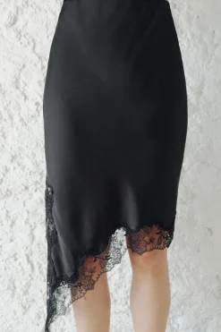 Best FALDA SATINADA ENCAJE ZW COLLECTION Mujer Faldas / Shorts