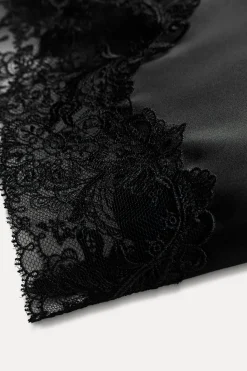 Best FALDA SATINADA ENCAJE ZW COLLECTION Mujer Faldas / Shorts