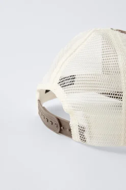 Niños ZARA 1½ - 6 Años·Accesorios|6 - 14 Años·Accesorios<GORRA PARCHE BORDADO REJILLA