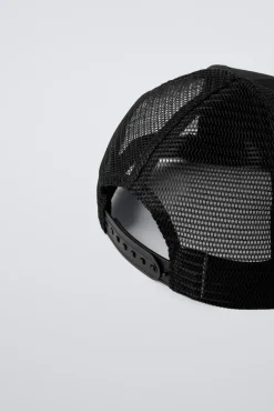 Niños ZARA 1½ - 6 Años·Accesorios|6 - 14 Años·Accesorios<GORRA REJILLA PARCHE