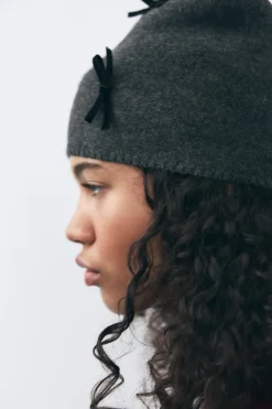Sale GORRO BEANIE PUNTO LAZOS Mujer Accesorios / Bisuteria