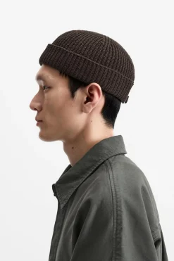 Online GORRO CORTO PUNTO Hombre Accesorios