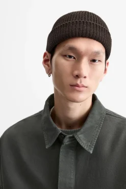 Online GORRO CORTO PUNTO Hombre Accesorios