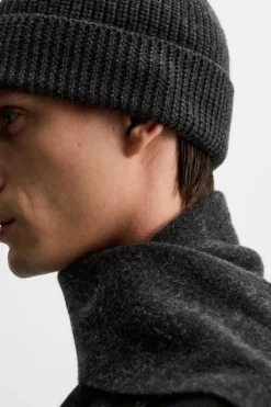 New GORRO PUNTO LANA Hombre Accesorios
