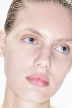 Sale HIDRATANTE ULTRALIGERA SPF50 CON COLOR Hombre Maquillaje