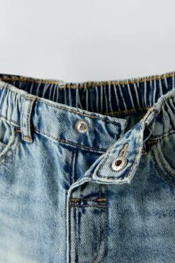 Niños ZARA 6 - 18 Meses·Pantalones / Leggings<JEANS RECTOS TEXTO