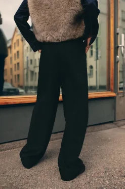 Sale JEANS TRF EXTRA CURVED TIRO MEDIO Mujer Jeans