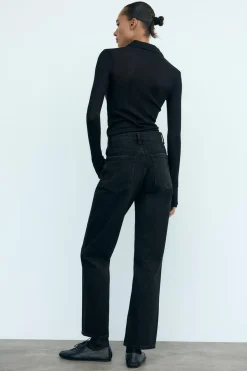 New JEANS TRF MOM FIT TIRO ALTO Mujer Jeans