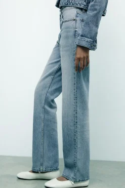 Outlet JEANS TRF RECTO TIRO MEDIO Mujer Jeans