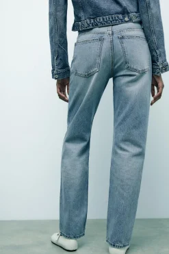 Outlet JEANS TRF RECTO TIRO MEDIO Mujer Jeans