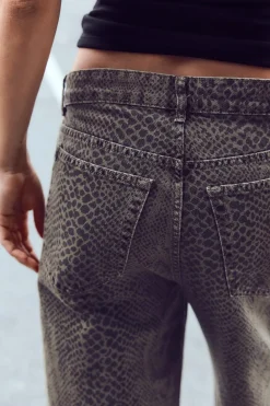 Hot JEANS TRF RELAXED OVERSIZE TAPERED ESTAMPADO ANIMAL TIRO ALTO Mujer Jeans