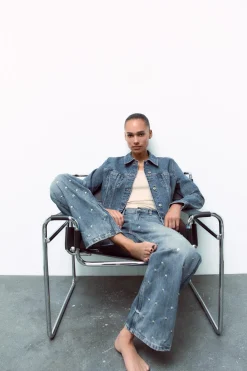 New JEANS TRF RELAXED TIRO MEDIO REMACHES Mujer Jeans