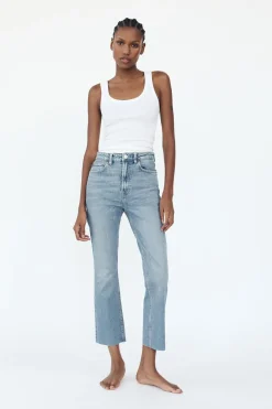 Clearance JEANS TRF STOVE PIPE TIRO ALTO Mujer Jeans