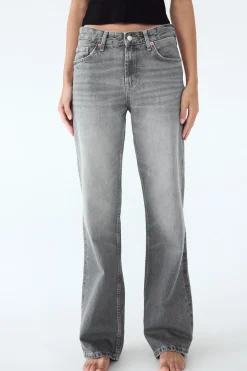 New JEANS TRF WIDE LEG TIRO MEDIO Mujer Jeans