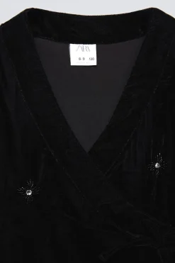 Niños ZARA 6 - 14 Años·Abrigos<KIMONO TERCIOPELO ABALORIOS