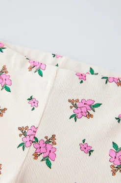 Niños ZARA 1½ - 6 Años·Leggings|1½ - 6 Años·Faldas / Bermudas<LEGGING CICLISTA RIB FLORES