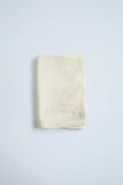 Niños ZARA Accesorios / Zapatos / 0 - 14 Años<MANTA PUNTILLA BORDADO