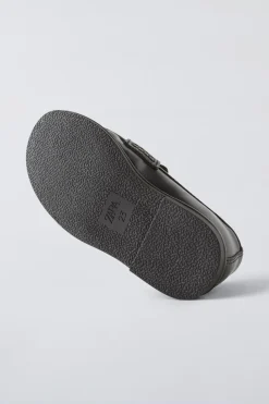 Niños ZARA 1½ - 6 Años·Zapatos|1½ - 6 Años·Zapatos<MOCASÍN ANTIFAZ