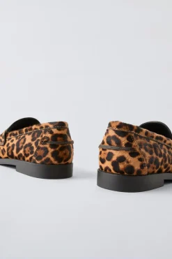 Niños ZARA 6 - 14 Años·Zapatos<MOCASÍN PIEL ANIMAL PRINT