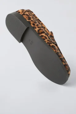 Niños ZARA 6 - 14 Años·Zapatos<MOCASÍN PIEL ANIMAL PRINT