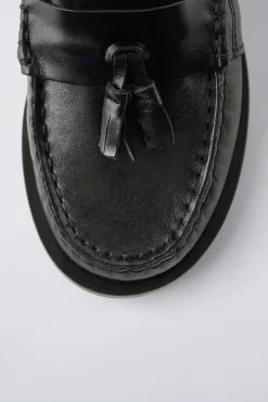 Niños ZARA 6 - 14 Años·Zapatos<MOCASÍN PIEL BORLA