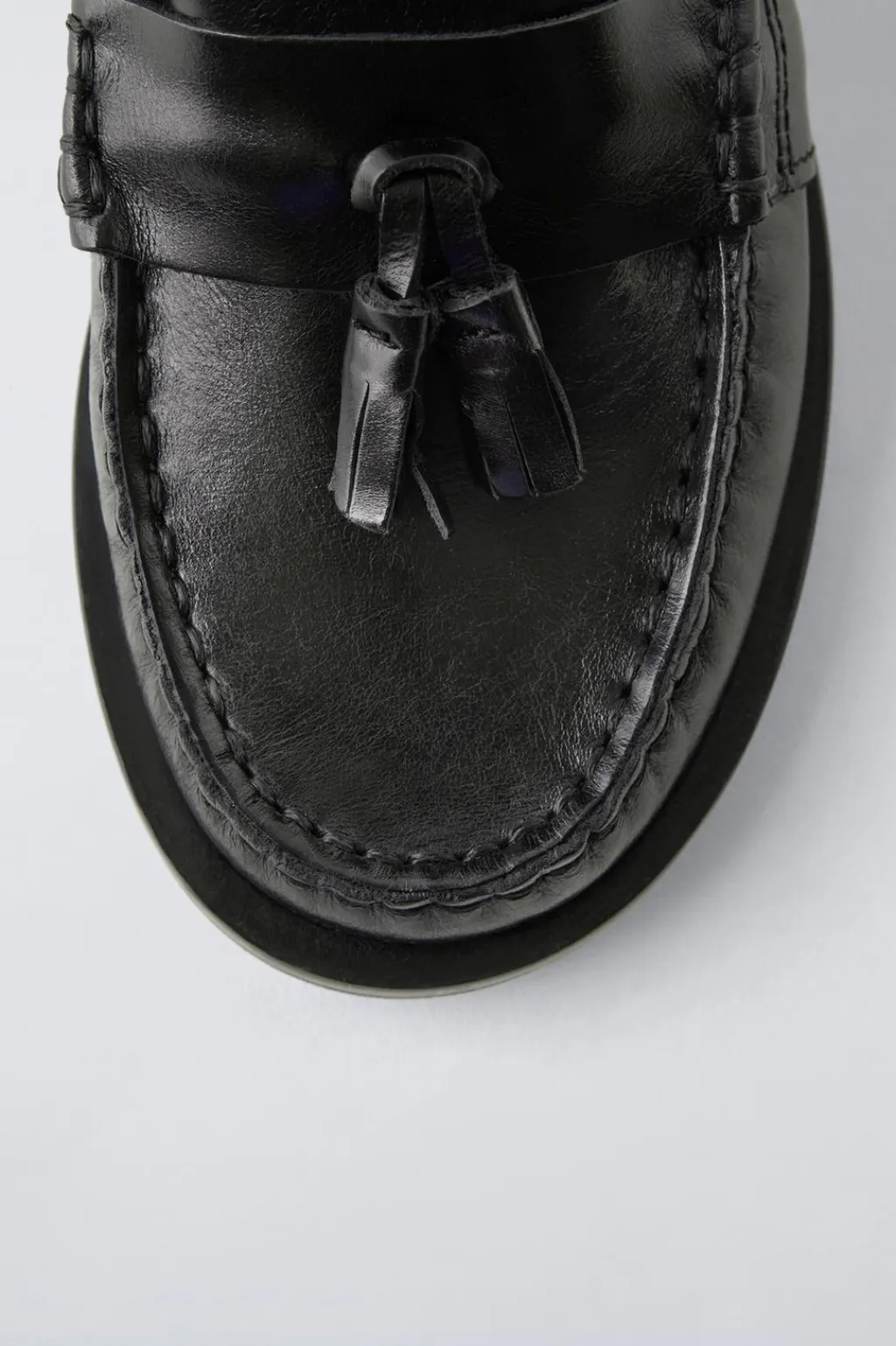 Niños ZARA 6 - 14 Años·Zapatos<MOCASÍN PIEL BORLA