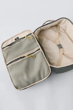 Niños ZARA 6 - 14 Años·Bolsos / Mochilas<MOCHILA VIAJE