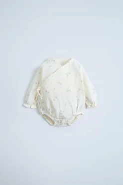 Niños ZARA 0 - 6 Meses·Bodies / Camisas|0 - 6 Meses·Básicos<MONO CRUZADO BAMBULA TRÉBOLES