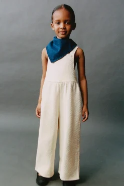 Niños ZARA 1½ - 6 Años·Vestidos / Petos|1½ - 6 Años·Pantalones<MONO ESTRUCTURA