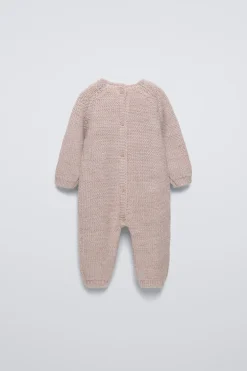 Niños ZARA 6 - 18 Meses·Punto|6 - 18 Meses·Vestidos / Monos<MONO PUNTO FLORES BORDADAS