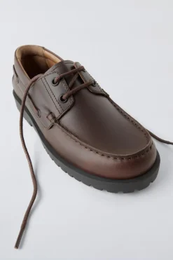 Niños ZARA 6 - 14 Años·Zapatos|6 - 14 Años·Zapatos<NÁUTICO PIEL