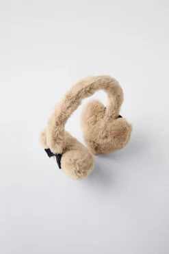 Niños ZARA 1½ - 6 Años·Accesorios|6 - 14 Años·Accesorios<OREJERAS EFECTO PELO CORAZÓN LACITOS