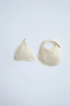 Niños ZARA 0 - 6 Meses·Homewear|Accesorios / Zapatos / 0 - 14 Años<PACK BABERO Y GORRO POINTELLE