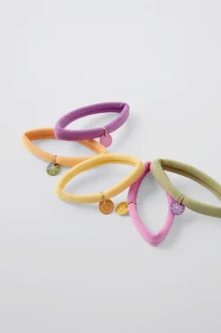 Niños ZARA 1½ - 6 Años·Accesorios|6 - 14 Años·Accesorios<PACK CINCO GOMAS PLAQUITA FLOR