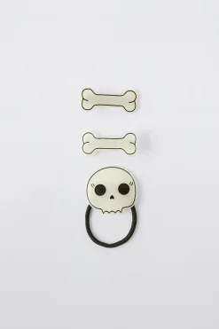 Niños ZARA 1½ - 6 Años·Accesorios|6 - 14 Años·Accesorios<PACK COLETERO CALAVERA Y PINZAS HUESOS GLOW IN THE DARK