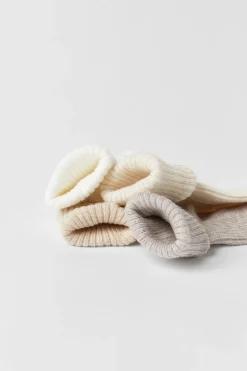 Niños ZARA 0 - 6 Meses·Ropa Interior / Pijamas|0 - 6 Meses·Básicos<PACK CUATRO CALCETINES COLORES