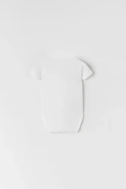 Niños ZARA 1½ - 6 Años·Ropa Interior / Calcetines|1½ - 6 Años·Ropa Interior / Calcetines<PACK TRES BODIES CUELLO REDONDO MANGA CORTA