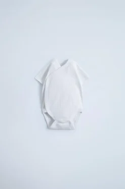Niños ZARA 0 - 6 Meses·Bodies / Camisas|0 - 6 Meses·Ropa Interior / Pijamas<PACK TRES BODIES KIMONO MANGA CORTA