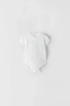 Niños ZARA 0 - 6 Meses·Bodies / Camisas|0 - 6 Meses·Ropa Interior / Pijamas<PACK TRES BODIES KIMONO MANGA CORTA