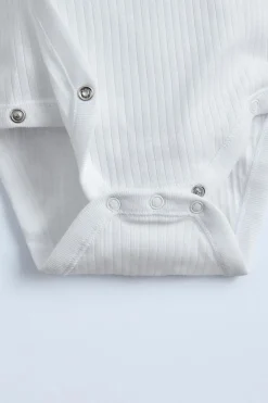 Niños ZARA 0 - 6 Meses·Bodies / Camisas|0 - 6 Meses·Ropa Interior / Pijamas<PACK TRES BODIES KIMONO MANGA LARGA