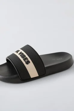 Niños ZARA 6 - 14 Años·Zapatos|6 - 14 Años·Zapatos<PALA BAÑO