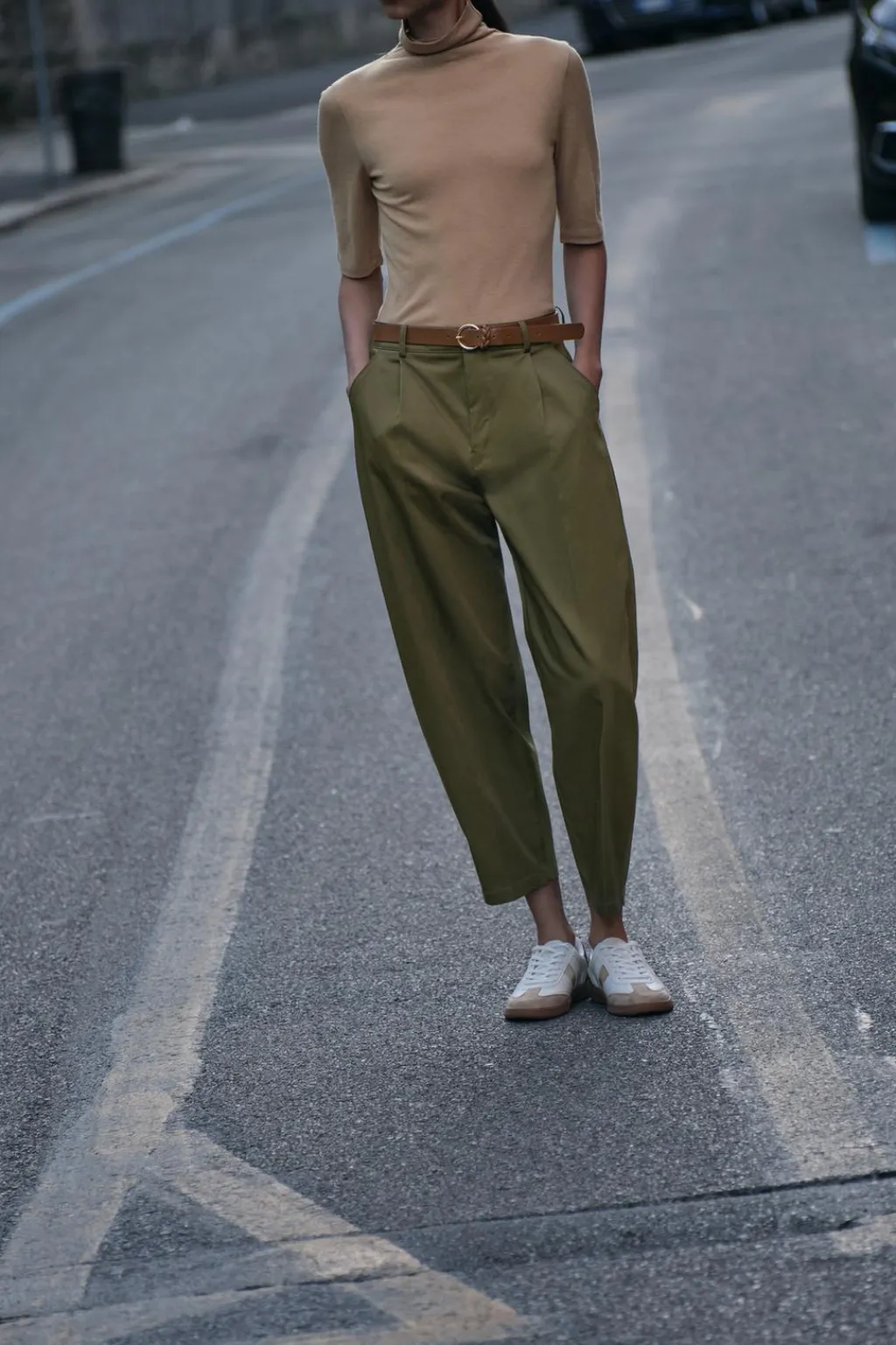 Clearance PANTALÓN CHINO BAGGY CINTURÓN Mujer Pantalones